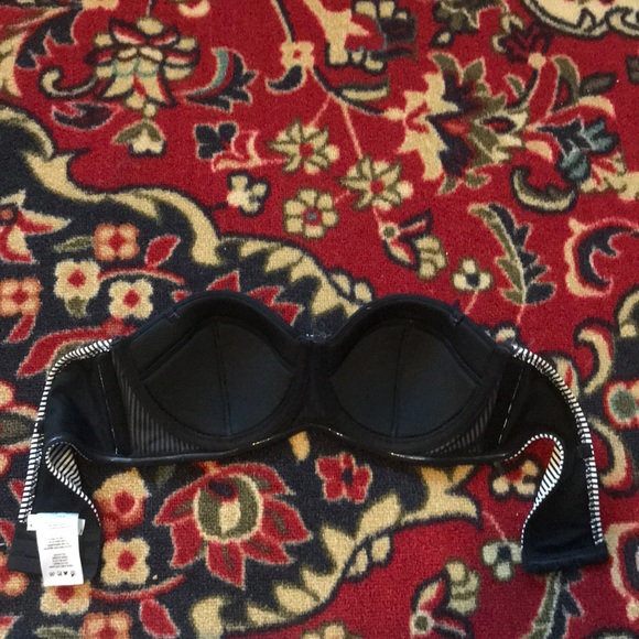 Jessica Simpson bathing suit top - Picture 2 of 5